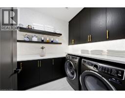 188 NISKA Road - 32