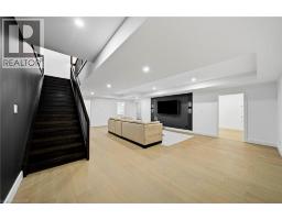 188 NISKA Road - 34