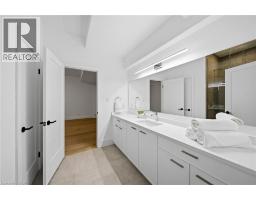188 NISKA Road - 36