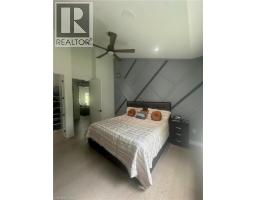 13 TIMBERRUN Court - 24