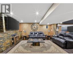2600 MAPLE Street - 33