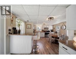31 TALBOT Street W - 16