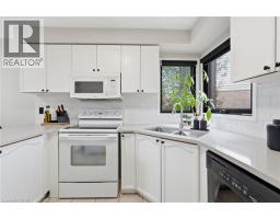6 WOODCROFT Crescent - 7