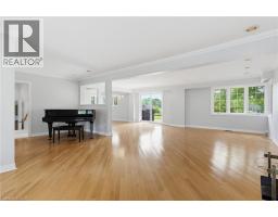 2220 BRITANNIA Road - 9