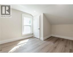66 QUEEN Street W - 20