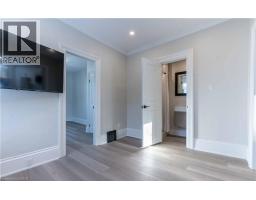 66 QUEEN Street W - 49