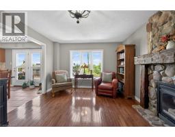 60 DUNROBIN Drive - 15