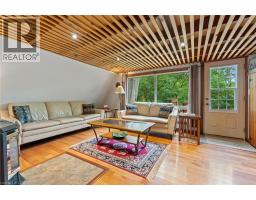 12 MAPLE Boulevard - 16
