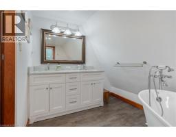12 MAPLE Boulevard - 21