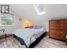 12 MAPLE Boulevard - 23