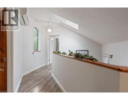 12 MAPLE Boulevard - 31
