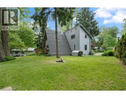 12 MAPLE Boulevard - 40