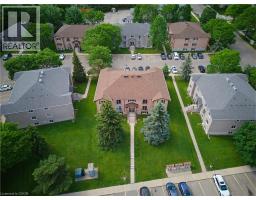 331 NORTHLAKE Drive UnitNo. 5 - 11