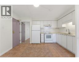 331 NORTHLAKE Drive UnitNo. 5 - 4