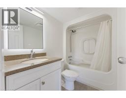 331 NORTHLAKE Drive UnitNo. 5 - 7