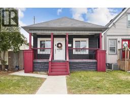 32 ALLAN Avenue - 2