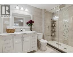 550 BRITTANIA Crescent - 38