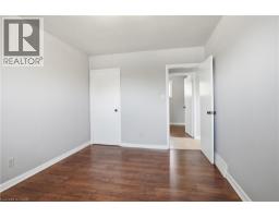 127 WELLINGTON Street - 16