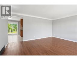 127 WELLINGTON Street - 7