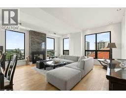 181 JAMES Street N UnitNo. 807 - 4