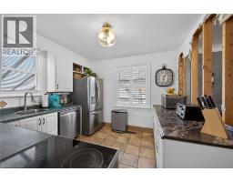 22 MARION Place - 13