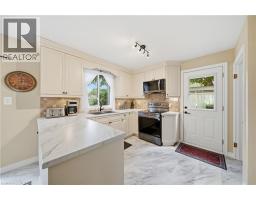 340 CYRUS Street - 8