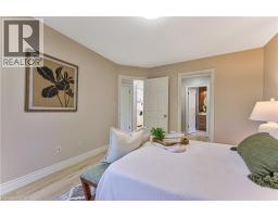 223 BUTTERCUP Court - 24