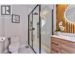 223 BUTTERCUP Court - 27
