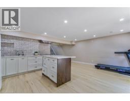 223 BUTTERCUP Court - 33
