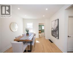 213 ROSSLYN Avenue N - 8