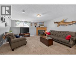64 CALEDONIA Avenue - 24
