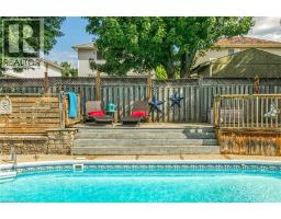 64 CALEDONIA Avenue - 36