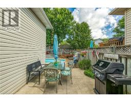 64 CALEDONIA Avenue - 40