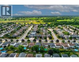 64 CALEDONIA Avenue - 44