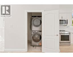 131 ST GEORGE Street - 11