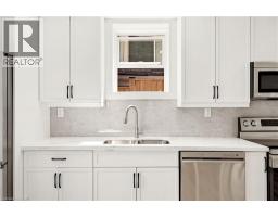 131 ST GEORGE Street - 25