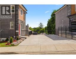 131 ST GEORGE Street - 32