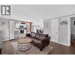 258 LYNDEN Road - 39