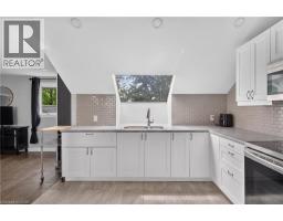 258 LYNDEN Road - 44