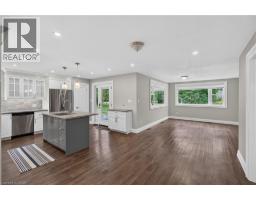 258 LYNDEN Road - 9