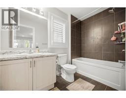 127 MONARCH WOODS Drive - 34