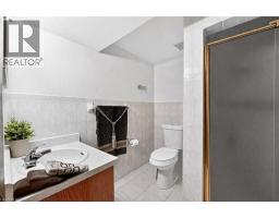 11 PINARD Street - 24