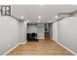 25 BURKE Drive - 40