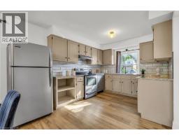 127 ACORN Crescent - 10