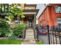 137 WENTWORTH Street N - 2