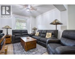 137 WENTWORTH Street N - 6