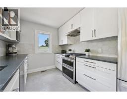 40 MADISON Avenue S - 18
