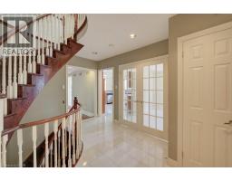 14 ANTRIM Court E - 5