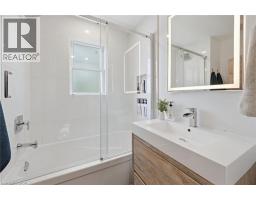 2273 KING Street E - 20