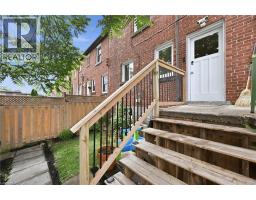 2273 KING Street E - 23